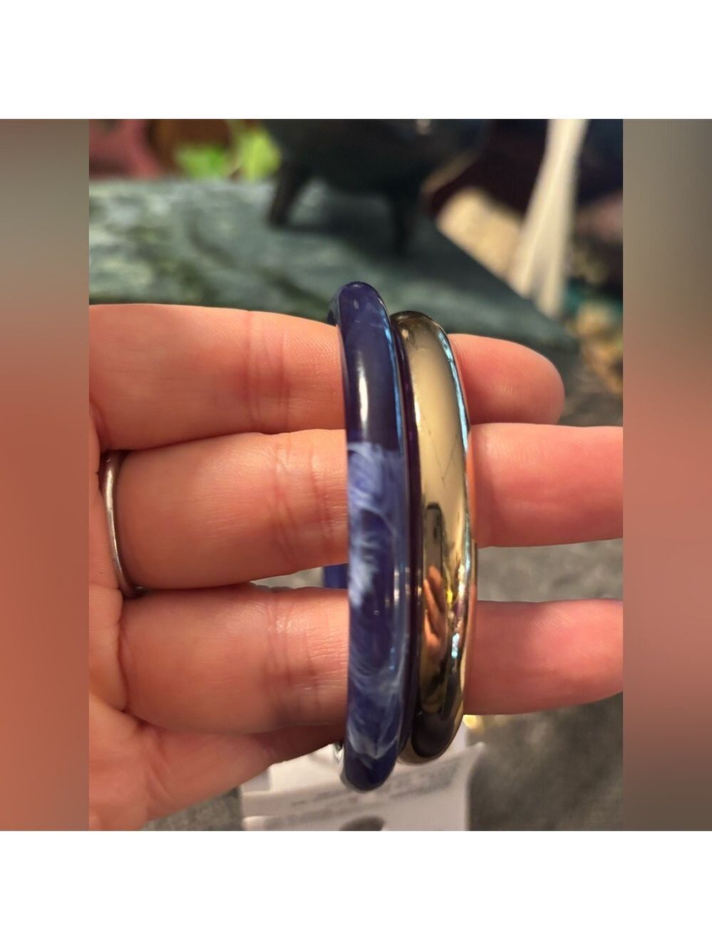 NWT Blue Resin & Gold Tone Bangle Set • Modern Stack Bracelets • 2.5” Diameter